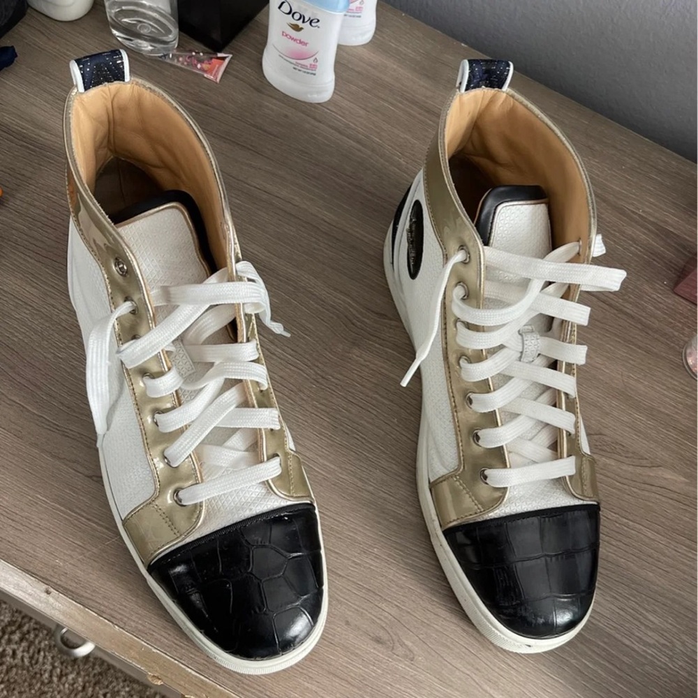 Christian louboutin sneaker’s